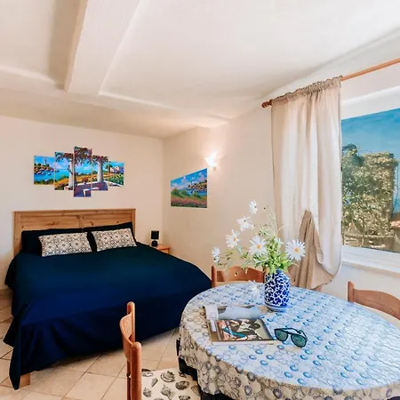 Pool Appartament Апартаменти Forio (Isola d'Ischia)